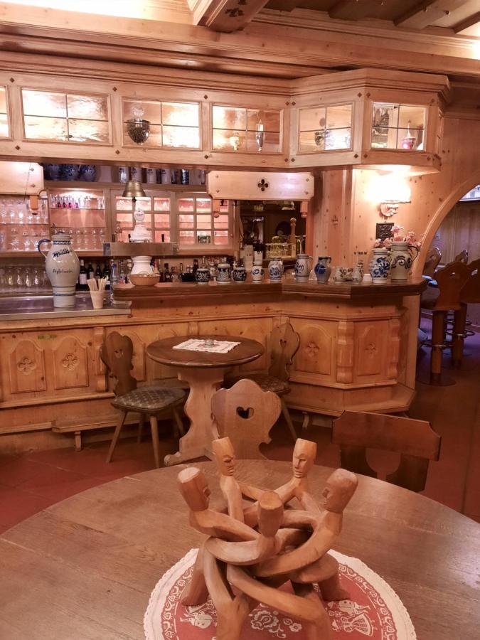 Landgasthof Rotlipp Gaestezimmer Ortenberg  ภายนอก รูปภาพ